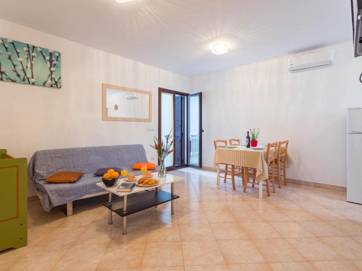 Apartment Tireli - Prc143 By Interhome Porec Exterior photo