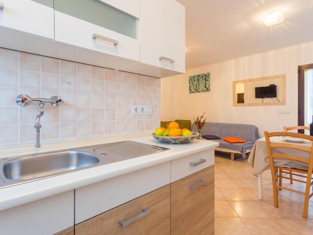 Apartment Tireli - Prc143 By Interhome Porec Exterior photo